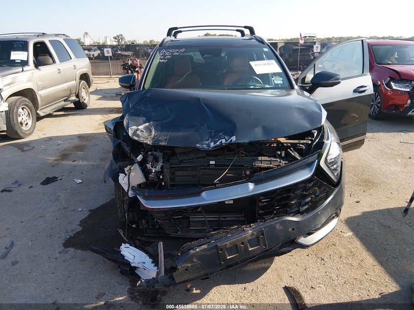 2024 Kia Sportage VIN KNDPXCDG8R7138442 IAAI salvage auction — FRONT END, Salvage Title, sold $7,600 on 2026-08-01 (photo 6)