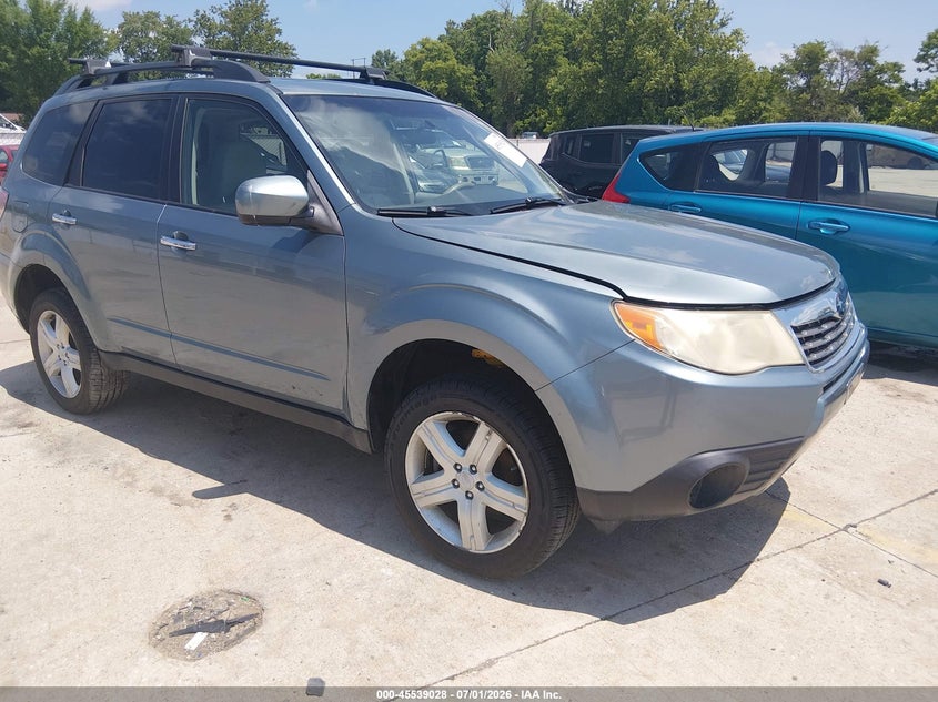 2010 Subaru Forester VIN JF2SH6CC7AH751174 IAAI salvage auction — NORMAL WEAR, Clear (Missouri), sold $325 on 2026-07-28 (photo 1)