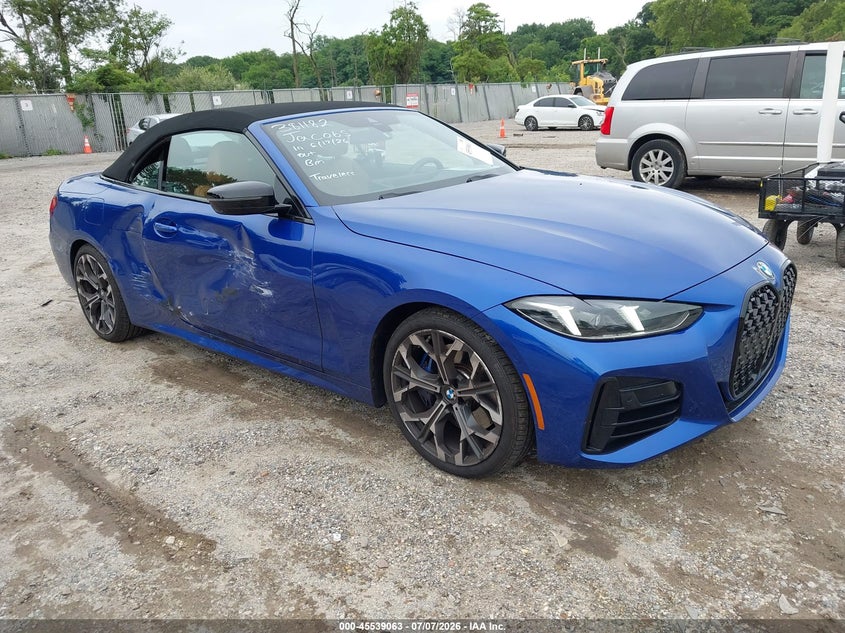 2025 BMW 4er VIN WBA33DB07SCT17524 — IAAI salvage auction photo