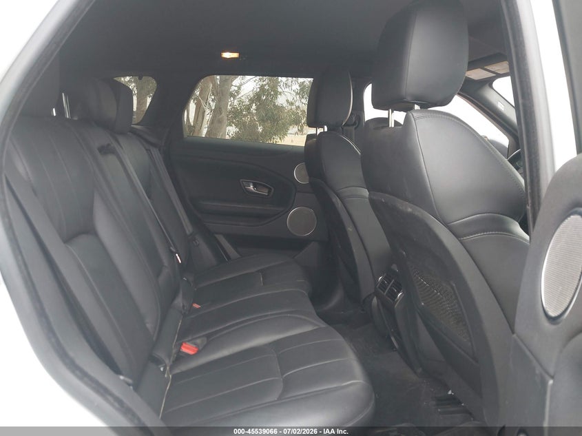 2018 Land rover Range rover evoque VIN SALVP2RXXJH302680 IAAI salvage auction — NORMAL WEAR, App For Dup Clear (California), sold $1,050 on 2026-07-28 (photo 8)