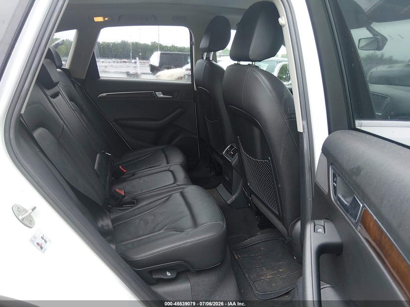 2012 Audi Q5 VIN WA1CFAFP3CA051684 IAAI salvage auction — NORMAL WEAR, Clear (New Jersey), sold $1,025 on 2026-07-13 (photo 8)