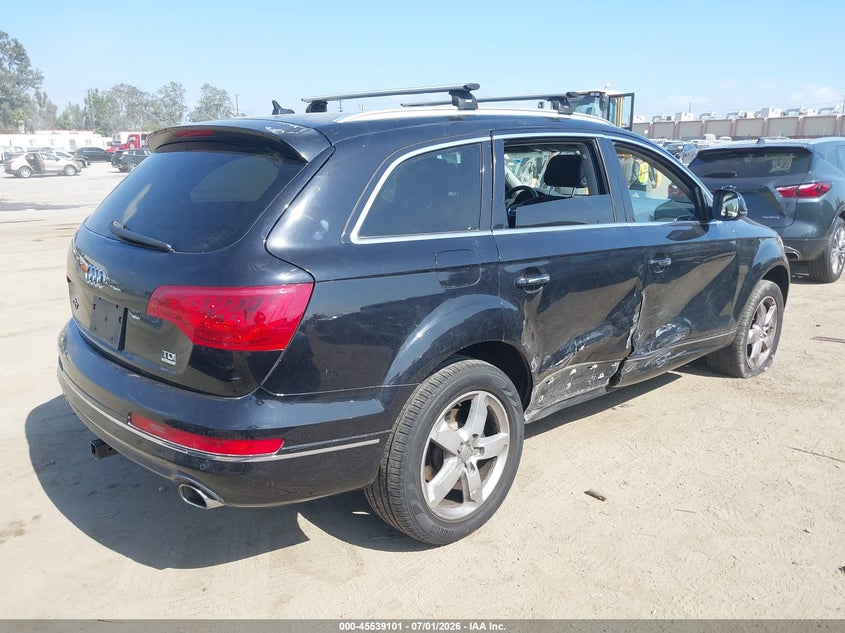 2013 Audi Q7 VIN WA1LMAFE2DD017109 IAAI salvage auction — RIGHT SIDE, Salvage Title, sold $2,500 on 2026-07-22 (photo 4)