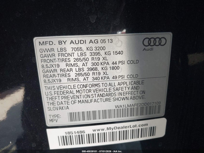 2013 Audi Q7 VIN WA1LMAFE2DD017109 IAAI salvage auction — RIGHT SIDE, Salvage Title, sold $2,500 on 2026-07-22 (photo 9)