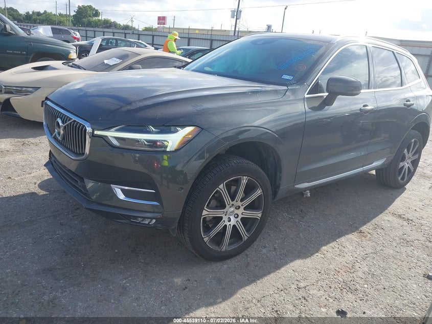 2019 Volvo Xc60 VIN YV4A22RL3K1391176 IAAI salvage auction — RIGHT FRONT, Salvage Title, sold $9,975 on 2026-08-19 (photo 2)