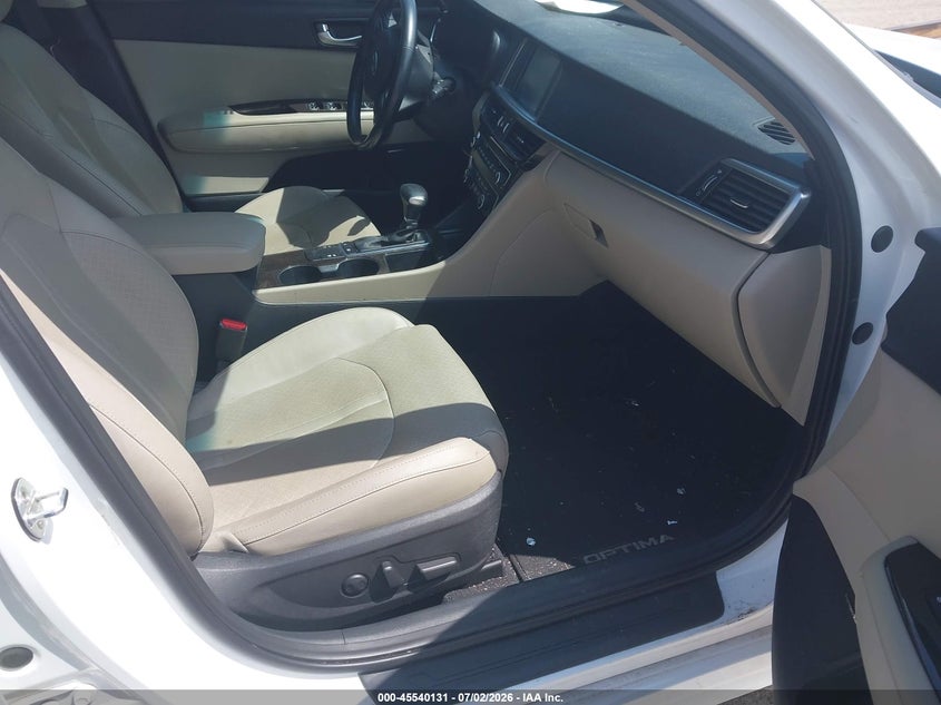 2016 Kia Optima VIN 5XXGU4L37GG092605 IAAI salvage auction — NORMAL WEAR, Clear (Illinois), sold $2,700 on 2026-07-06 (photo 5)