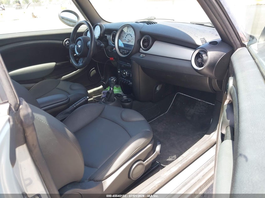 2012 Mini Cooper VIN WMWZN3C50CT133942 IAAI salvage auction — FRONT END, Salvage Title, sold $50 on 2026-07-30 (photo 5)