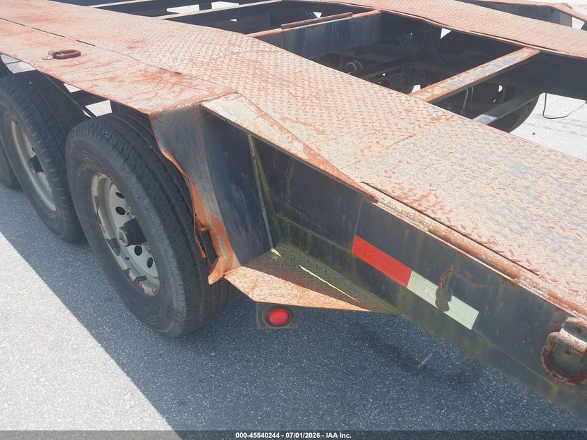 2017 Kaufman trailers Unknown VIN 5VGFL4334HL002022 IAAI salvage auction — UNKNOWN, Clear-Dealer Only (North Carolina), sold $4,150 on 2026-07-09 (photo 6)