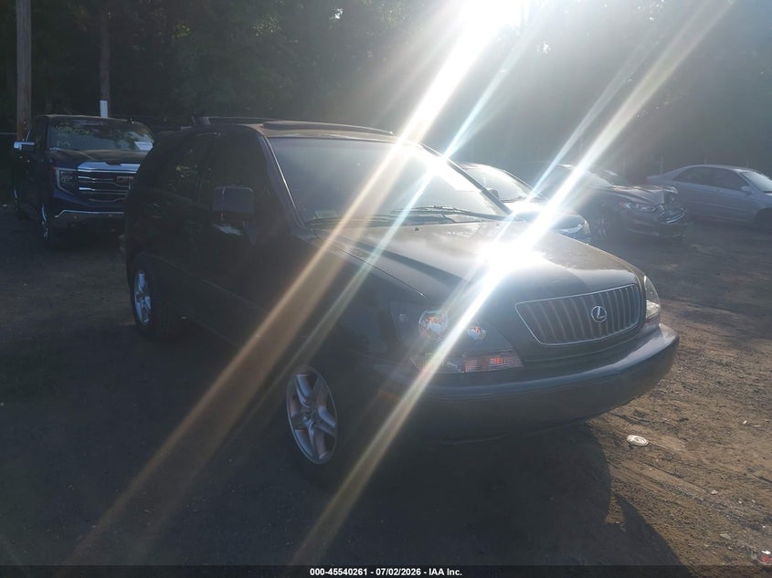 2000 Lexus Rx 300 VIN JT6HF10U3Y0105077 IAAI salvage auction — NORMAL WEAR, Clear (District Of Columbia), sold $875 on 2026-07-28 (photo 1)