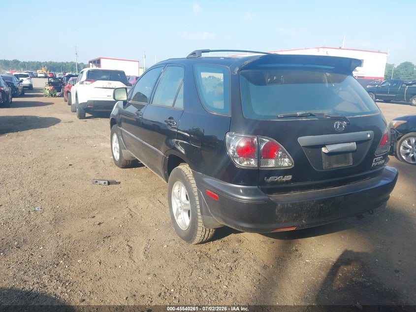 2000 Lexus Rx 300 VIN JT6HF10U3Y0105077 IAAI salvage auction — NORMAL WEAR, Clear (District Of Columbia), sold $875 on 2026-07-28 (photo 3)