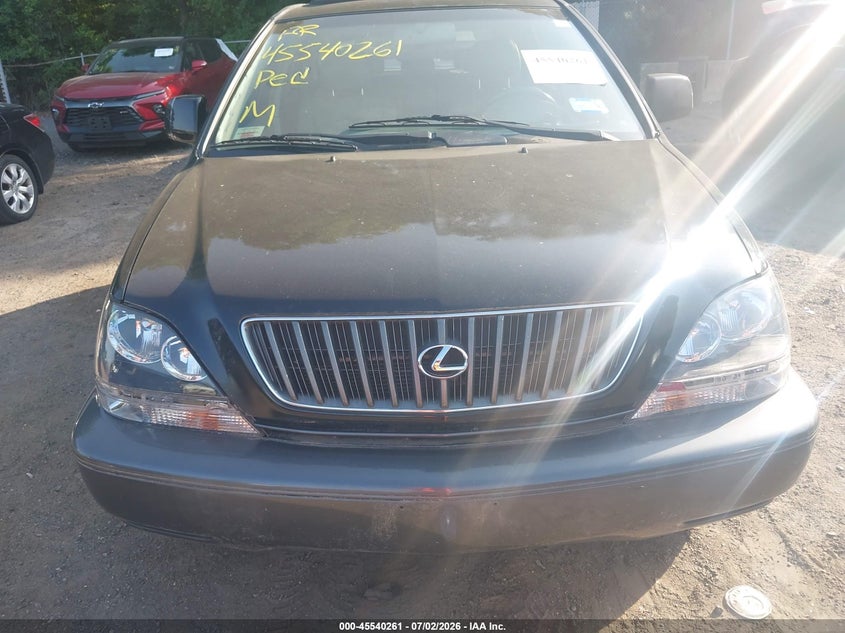 2000 Lexus Rx 300 VIN JT6HF10U3Y0105077 IAAI salvage auction — NORMAL WEAR, Clear (District Of Columbia), sold $875 on 2026-07-28 (photo 6)
