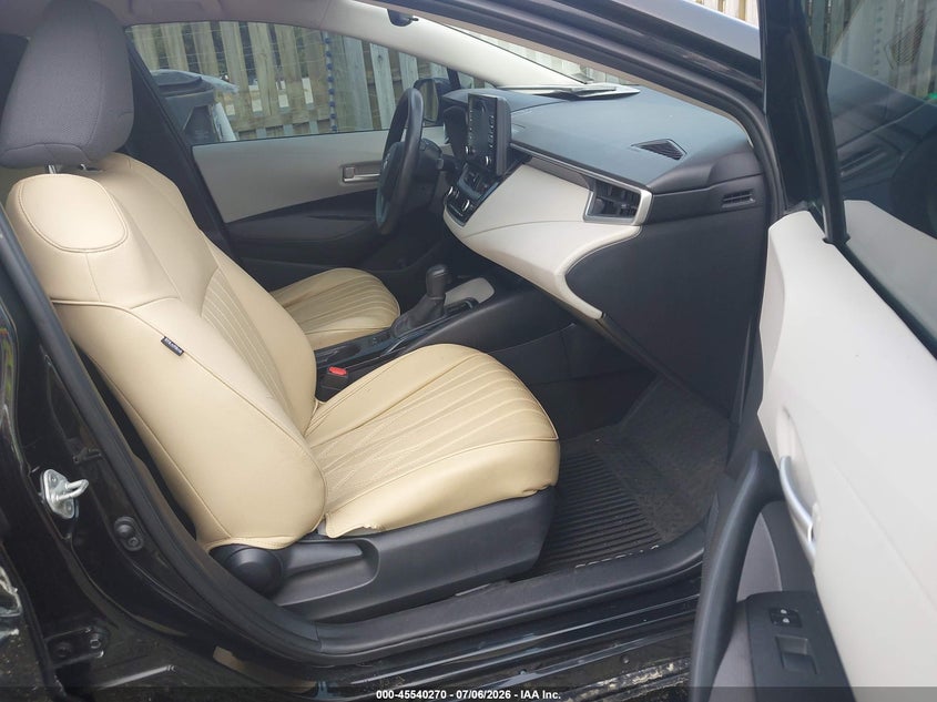 2020 Toyota Corolla VIN 5YFDPRAE7LP064316 IAAI salvage auction — RIGHT SIDE, Salvage (Virginia), sold $2,950 on 2026-07-27 (photo 5)