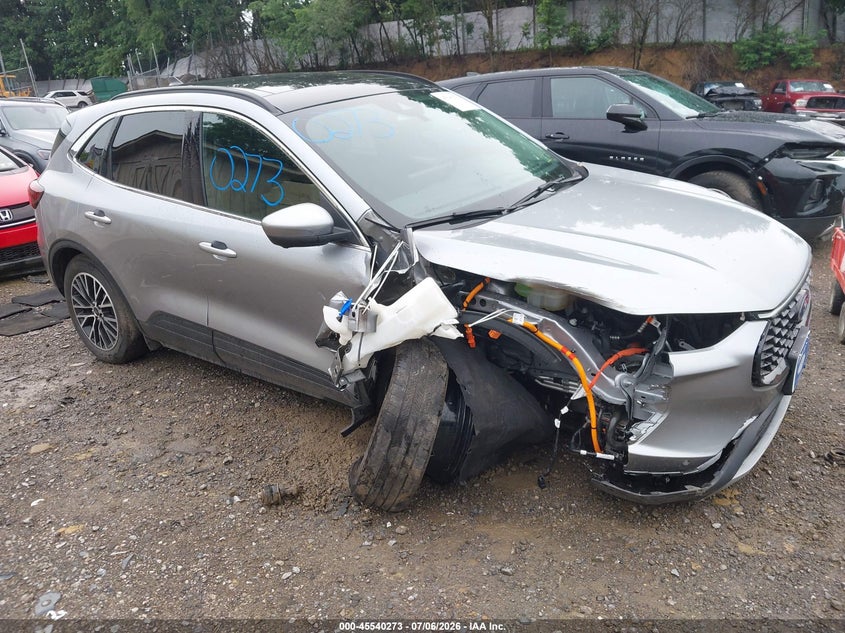 2024 Ford Escape VIN 1FMCU0E16RUB27551 — IAAI salvage auction photo