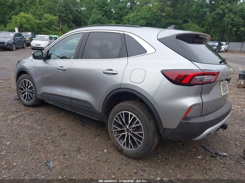 2024 Ford Escape VIN 1FMCU0E16RUB27551 IAAI salvage auction — FRONT END, Salvage Title, sold $10,100 on 2026-08-25 (photo 3)