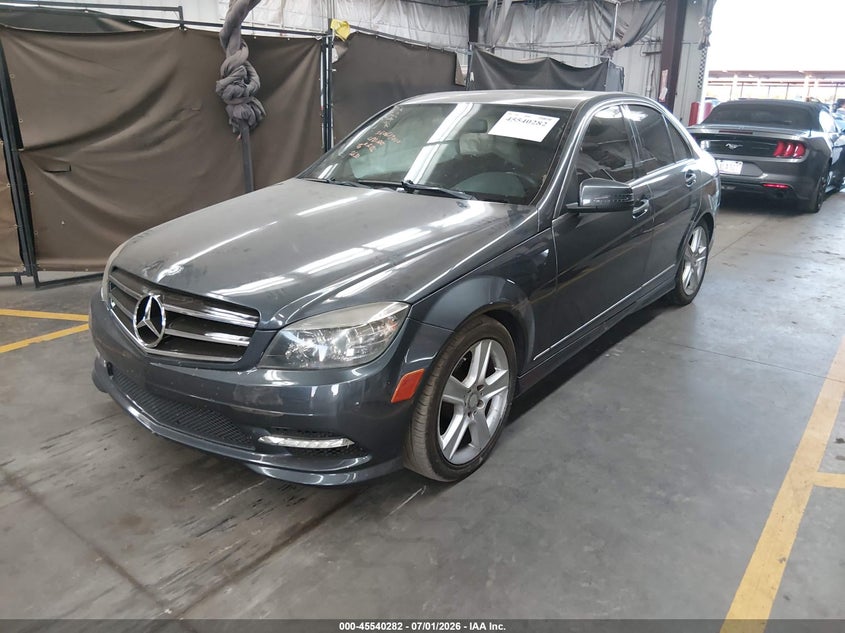 2011 Mercedes-benz C class VIN WDDGF5EB1BA522630 IAAI salvage auction — RIGHT SIDE, Salvage (Arizona), sold $400 on 2026-08-04 (photo 2)
