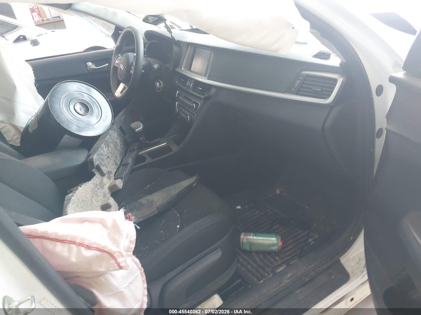 2019 Kia Optima VIN 5XXGT4L35KG368825 IAAI salvage auction — BIOHAZARD/CHEMICAL, Salvage Title, sold $25 on 2026-07-31 (photo 5)