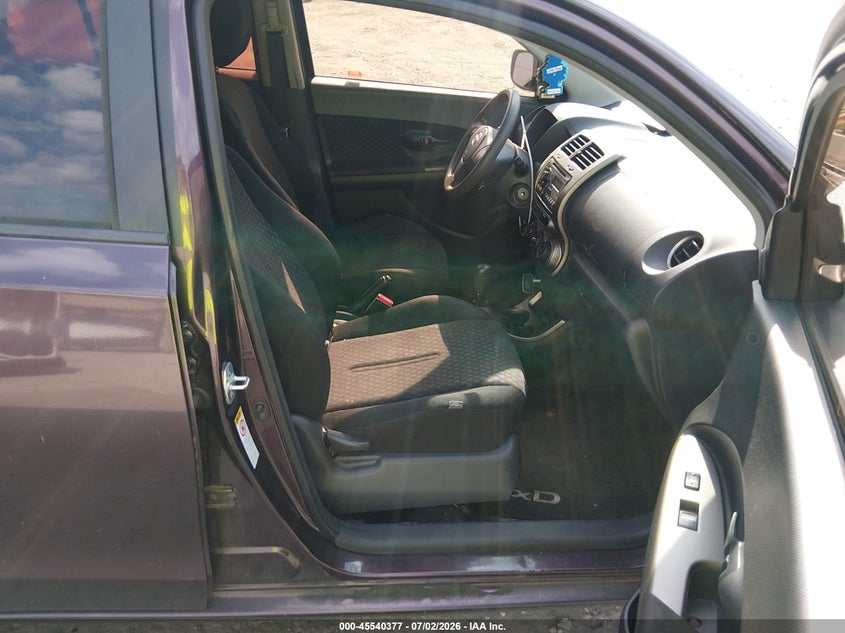 2013 Scion Xd VIN JTKKUPB41D1029232 IAAI salvage auction — NORMAL WEAR, Clear (Georgia), sold $850 on 2026-07-17 (photo 5)