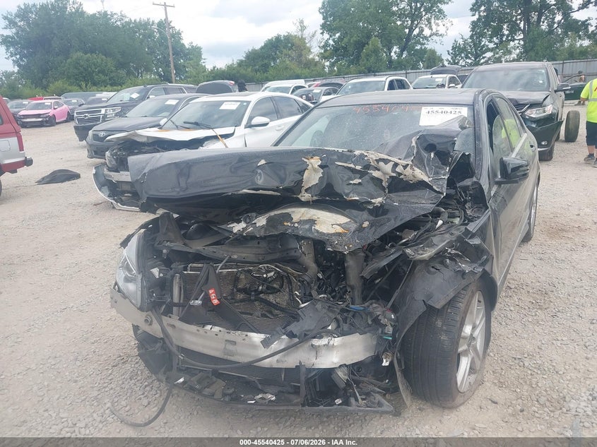 2011 Mercedes-benz C class VIN WDDGF8BB3BR146343 IAAI salvage auction — FRONT END, Salvage (Ohio), sold $425 on 2026-08-05 (photo 6)