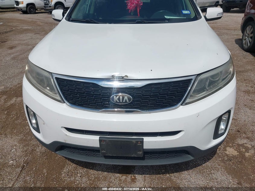 2014 Kia Sorento VIN 5XYKT4A64EG456496 IAAI salvage auction — FRONT END, Nrc Lienholder Repossession Paperwork (Texas), sold $275 on 2026-07-30 (photo 6)
