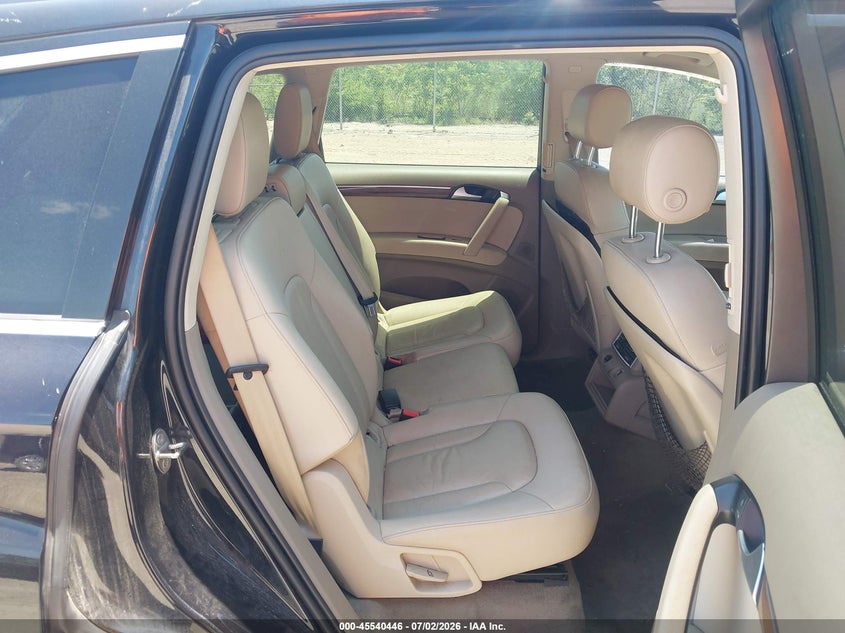 2014 Audi Q7 VIN WA1CGAFE5ED020319 IAAI salvage auction — NORMAL WEAR, Original (Ohio), sold $450 on 2026-07-07 (photo 8)