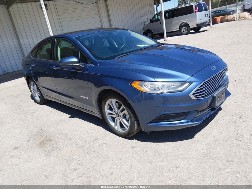 2018 Ford Fusion VIN 3FA6P0UU0JR243477 — IAAI salvage auction photo