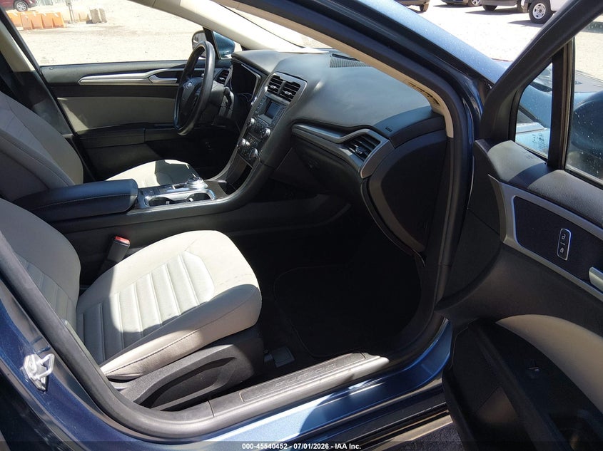 2018 Ford Fusion VIN 3FA6P0UU0JR243477 IAAI salvage auction — NORMAL WEAR, Sf97 (New Mexico), sold $10,775 on 2026-09-02 (photo 5)