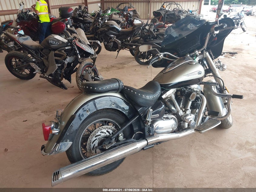 2000 Yamaha Xv1600 VIN JYAVP07EXYA003136 IAAI salvage auction — LEFT & RIGHT, Salvage (Alabama), sold $250 on 2026-08-11 (photo 4)