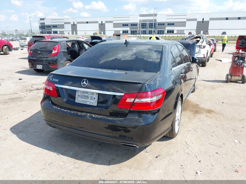 2011 Mercedes-benz E-class VIN WDDHF5GB8BA493757 IAAI salvage auction — FRONT END, Salvage (Texas), sold $1,700 on 2026-08-18 (photo 4)