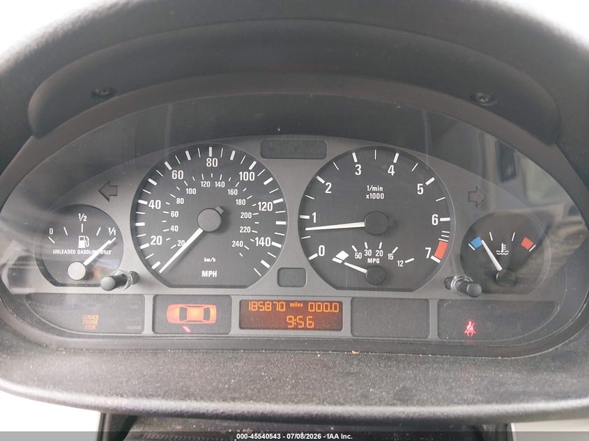 2004 BMW 3 series VIN WBAEV334X4KL61833 IAAI salvage auction — NORMAL WEAR, Clear (North Carolina), sold $125 on 2026-07-15 (photo 7)