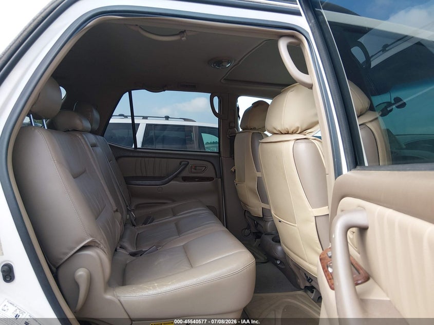 2002 Toyota Sequoia VIN 5TDZT38AX2S087337 IAAI salvage auction — NORMAL WEAR, Clear (North Carolina), sold $675 on 2026-07-15 (photo 8)