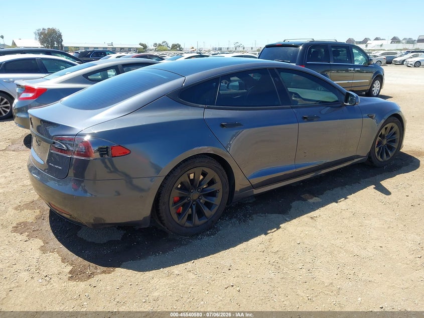 2020 Tesla Model s VIN 5YJSA1E22LF371253 IAAI salvage auction — LEFT REAR, Salvage (California), sold $6,600 on 2026-07-29 (photo 4)