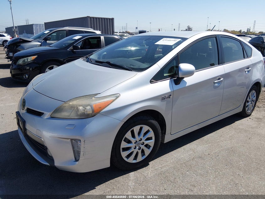 2012 Toyota Prius VIN JTDKN3DPXC3001310 IAAI salvage auction — NORMAL WEAR, Clear - Dealer Only (California), sold $5,500 on 2026-07-30 (photo 2)
