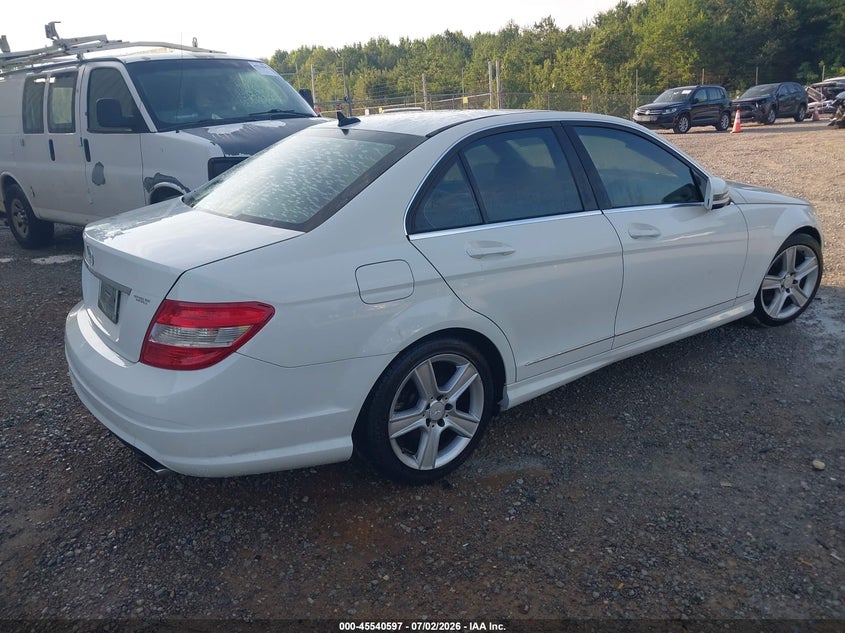 2010 Mercedes-benz C class VIN WDDGF5EB3AR121967 IAAI salvage auction — NORMAL WEAR, Clear (Alabama), sold $850 on 2026-08-06 (photo 4)
