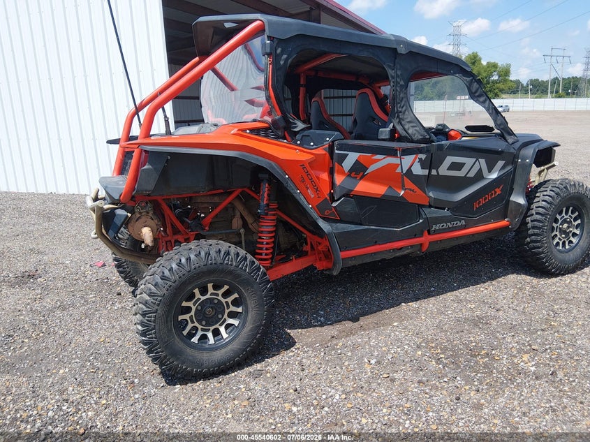 2020 Honda Sxs VIN 1HFVE06E4L4003304 IAAI salvage auction — LEFT REAR, Salvage (Kentucky), sold $8,150 on 2026-09-09 (photo 4)