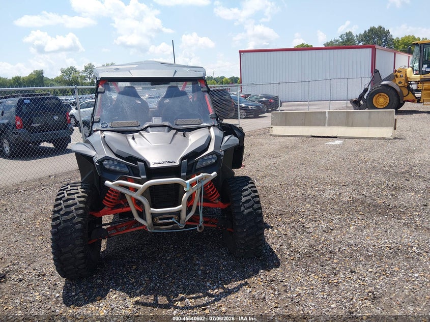 2020 Honda Sxs VIN 1HFVE06E4L4003304 IAAI salvage auction — LEFT REAR, Salvage (Kentucky), sold $8,150 on 2026-09-09 (photo 5)