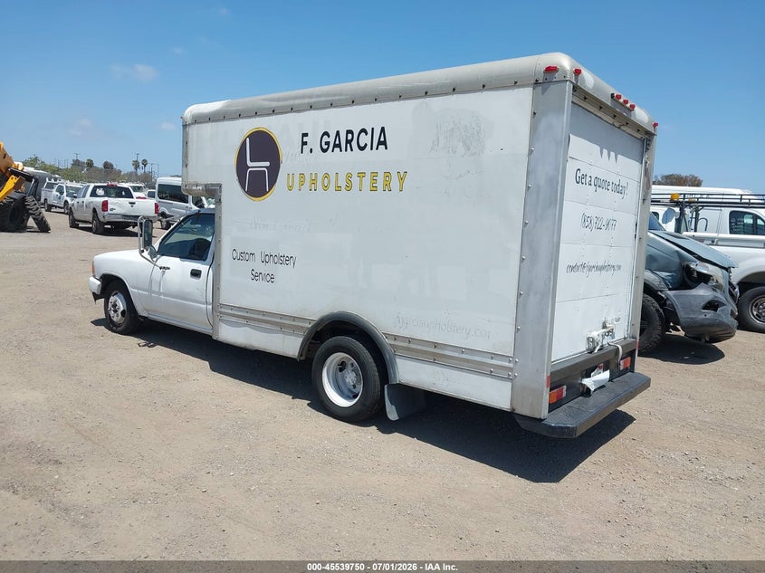 1990 Toyota Pickup VIN JT5VN94T1L0019009 IAAI salvage auction — NORMAL WEAR, Clear - Dealer Only (California), sold $1,625 on 2026-07-29 (photo 3)