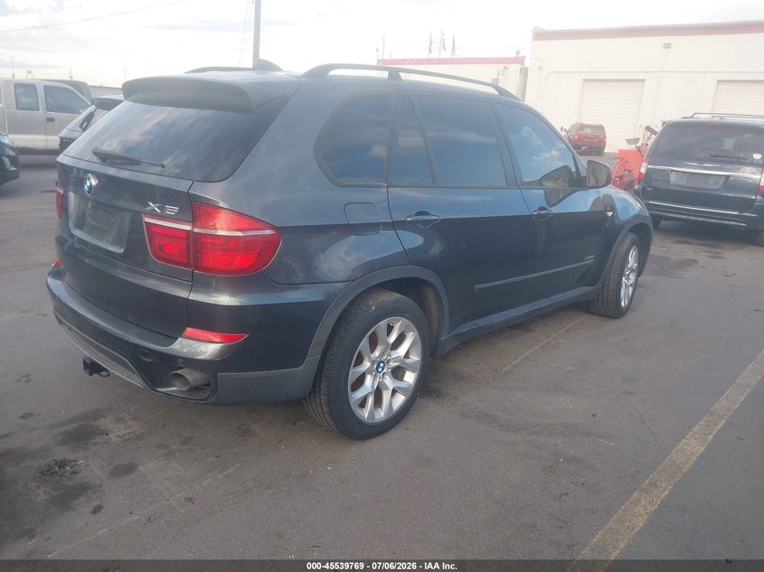 2012 BMW X5 VIN 5UXZV4C58CL754983 IAAI salvage auction — NORMAL WEAR, Clear (Utah), sold $350 on 2026-07-09 (photo 4)