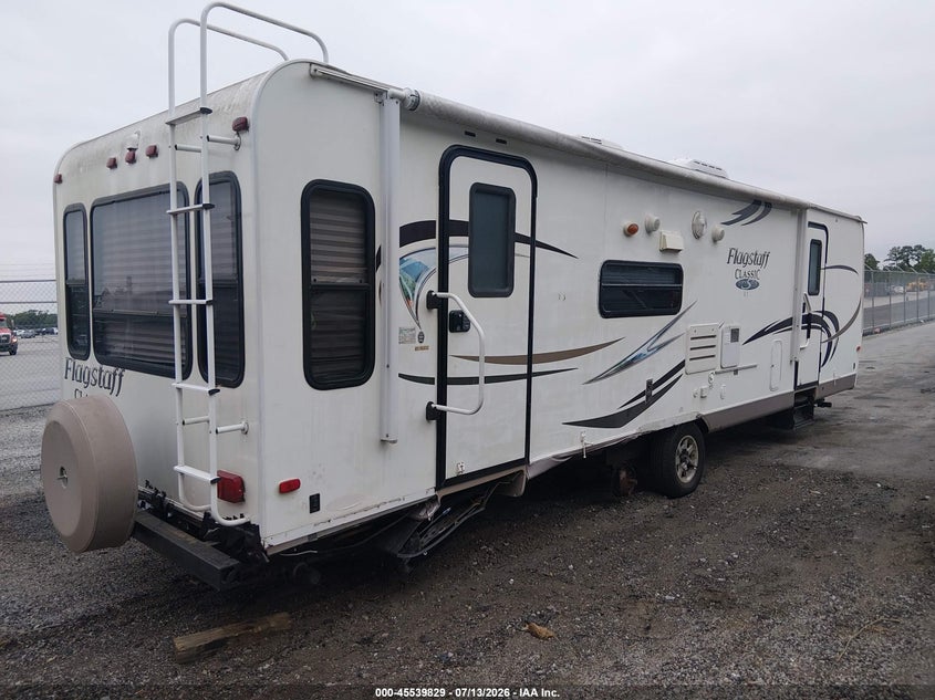 2011 Flagstaff Classic VIN 4X4TFLG22B1835979 IAAI salvage auction — SIDE, Salvage (South Carolina), sold $500 on 2026-08-18 (photo 4)