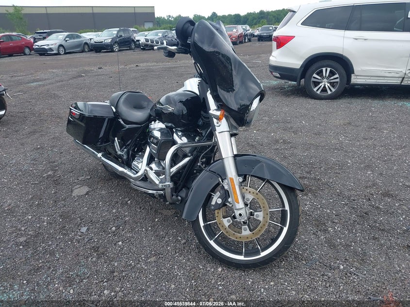 2022 Harley-davidson Street glide VIN 1HD1KBC15NB605611 — IAAI salvage auction photo