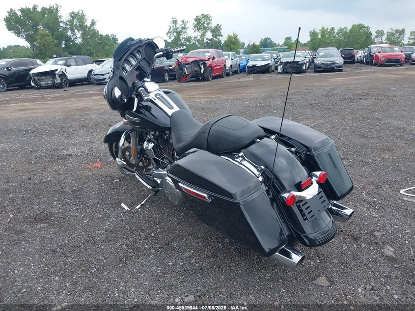 2022 Harley-davidson Street glide VIN 1HD1KBC15NB605611 IAAI salvage auction — FRONT END, Wait Title, sold $8,250 on 2026-08-11 (photo 3)