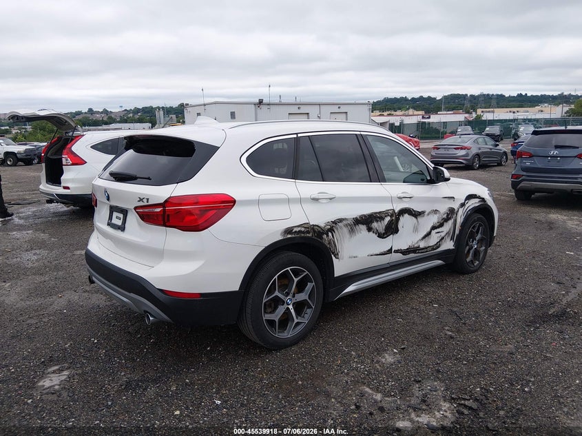 2018 BMW X1 VIN WBXHT3C30J5F88252 IAAI salvage auction — SIDE, Salvage (Pennsylvania), sold $6,300 on 2026-07-15 (photo 4)
