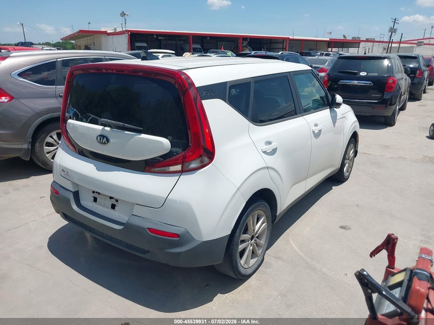 2020 Kia Soul VIN KNDJ23AU9L7068973 IAAI salvage auction — NORMAL WEAR, Original (Texas), sold $1,100 on 2026-07-29 (photo 4)