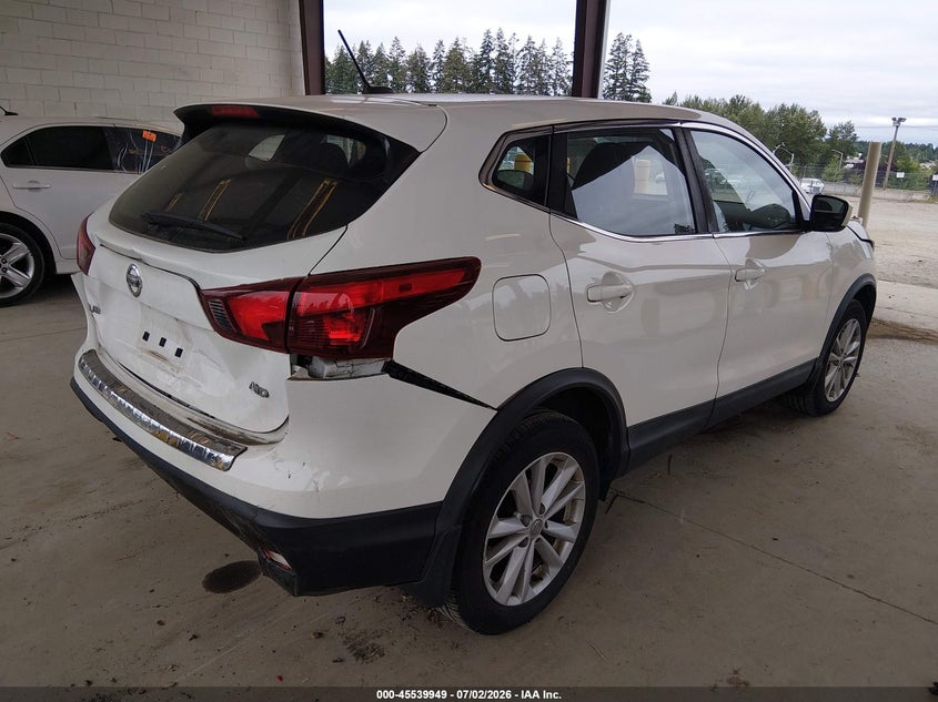 2017 Nissan Rogue VIN JN1BJ1CR9HW136029 IAAI salvage auction — FRONT & REAR, Bill Of Sale (Washington), sold $1,000 on 2026-07-29 (photo 4)