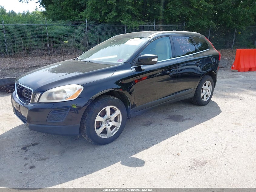 2012 Volvo Xc60 VIN YV4940DZ3C2305633 IAAI salvage auction — NORMAL WEAR, Original (Maine), sold $350 on 2026-07-30 (photo 2)