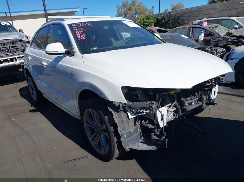 2018 Audi Q3 VIN WA1HCCFS1JR013027 IAAI salvage auction — FRONT END, Salvage Title, sold $3,650 on 2026-07-17 (photo 1)