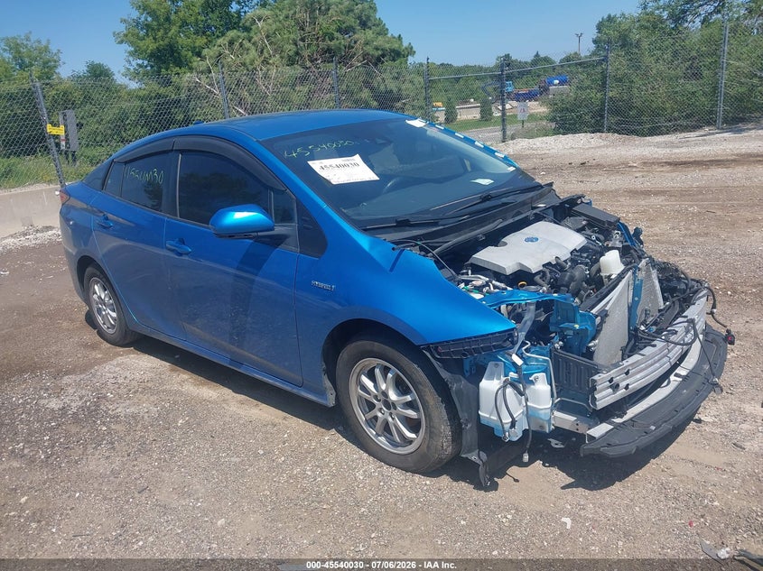 2022 Toyota Prius VIN JTDL9MFU6N3035605 IAAI salvage auction — FRONT END, Salvage Title, sold $1,350 on 2026-07-21 (photo 1)