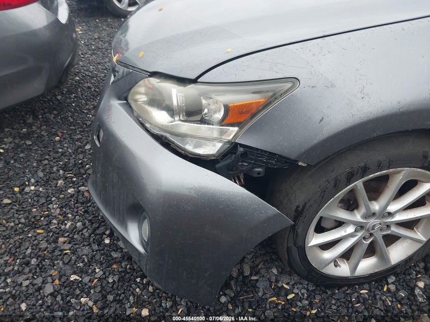 2012 Lexus Ct VIN JTHKD5BH7C2078232 IAAI salvage auction — NORMAL WEAR, Clear (New York), sold $2,150 on 2026-07-14 (photo 6)