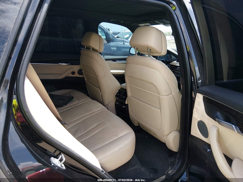 2018 BMW X5 VIN 5UXKR2C5XJ0Z15181 IAAI salvage auction — FRONT END, Salvage (Texas), sold $3,200 on 2026-08-30 (photo 8)
