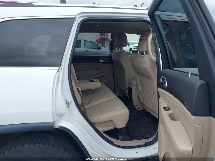 2018 Jeep Grand cherokee VIN 1C4RJFAGXJC452587 IAAI salvage auction — NORMAL WEAR, Sf97 (Oregon), sold $25 on 2026-07-29 (photo 8)