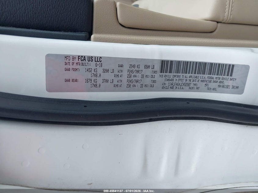 2018 Jeep Grand cherokee VIN 1C4RJFAGXJC452587 IAAI salvage auction — NORMAL WEAR, Sf97 (Oregon), sold $25 on 2026-07-29 (photo 9)