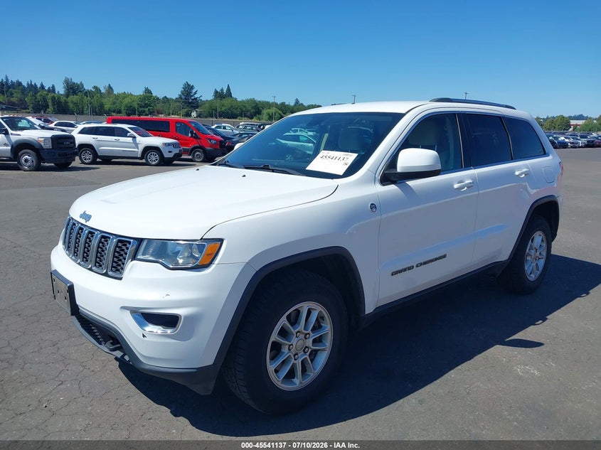 2018 Jeep Grand cherokee VIN 1C4RJFAGXJC452587 IAAI salvage auction — NORMAL WEAR, Sf97 (Oregon), sold $25 on 2026-07-29 (photo 2)